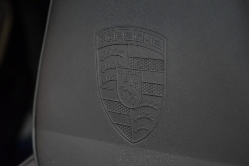 Porsche Cayenne Coupé E-Hybrid lleno