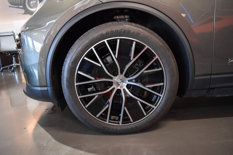 Porsche Macan 4 lleno