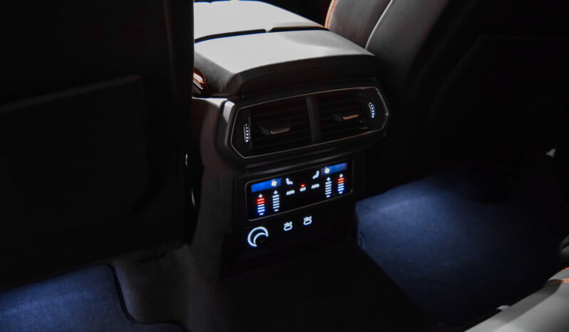 Lamborghini Urus SE lleno