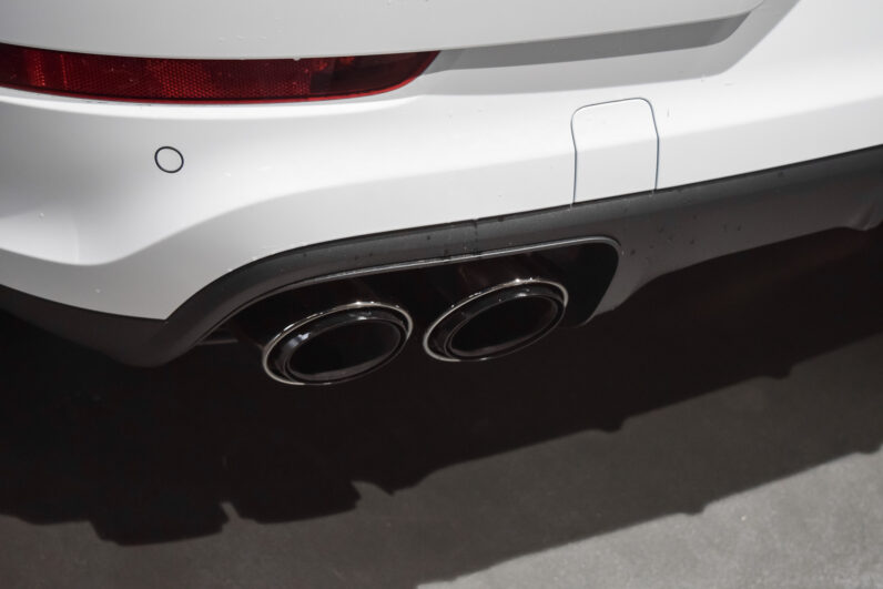 Porsche Cayenne Coupé E-Hybrid lleno