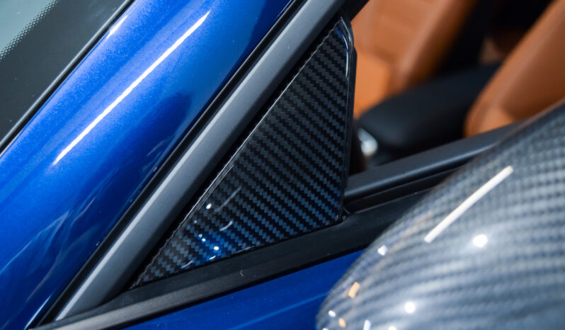 Porsche 911 Targa 4 GTS lleno