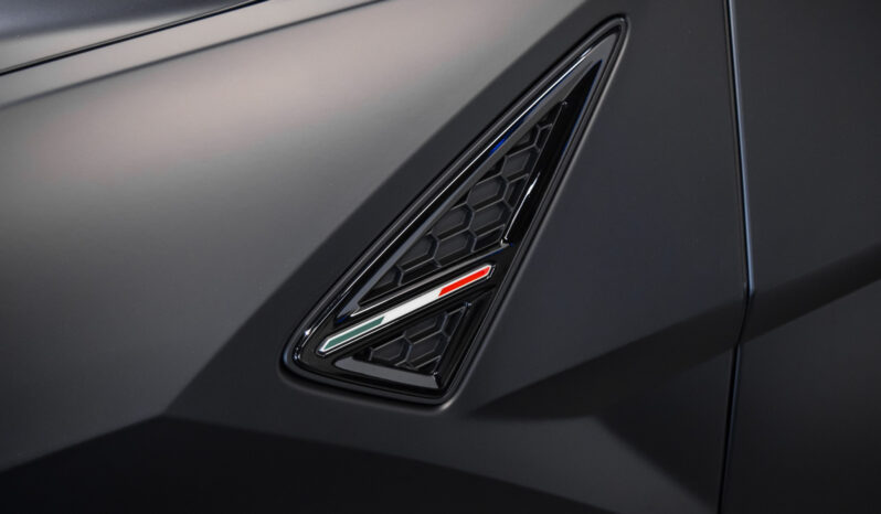 Lamborghini Urus SE lleno