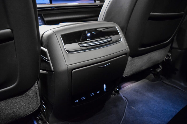 Cadillac Escalade 6.2 V8 Premium Luxury ESV lleno