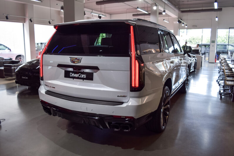 Cadillac Escalade 6.2 V8 Supercharged V-Series SWB lleno