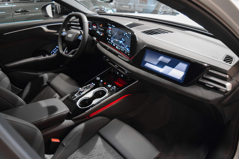 Audi A6 Avant S Line Edition TDI Quattro S Tronic lleno