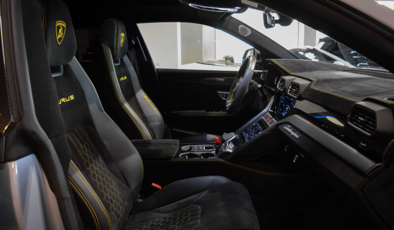 Lamborghini Urus Performante lleno