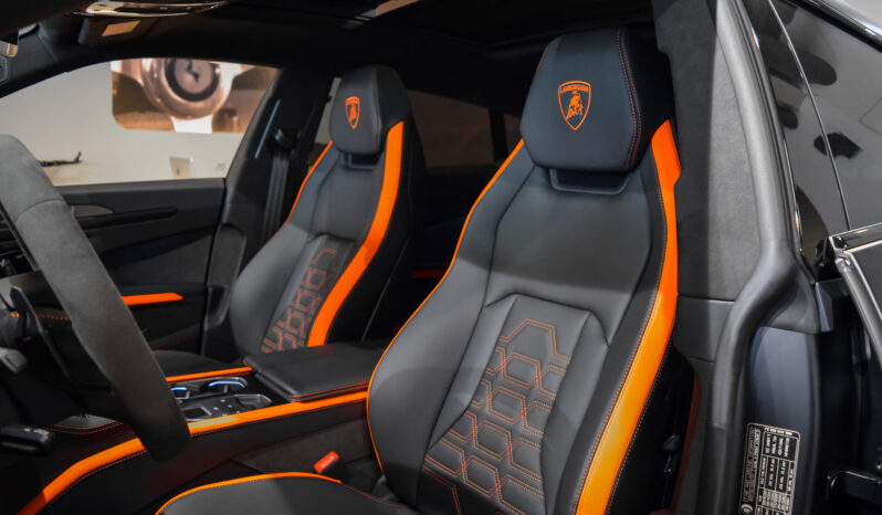 Lamborghini Urus SE lleno