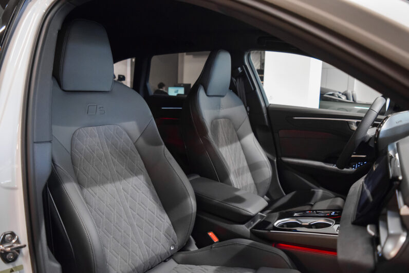 Audi A6 Avant S Line Edition TDI Quattro S Tronic lleno