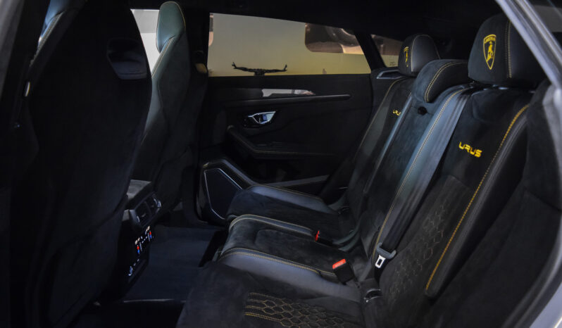 Lamborghini Urus Performante lleno