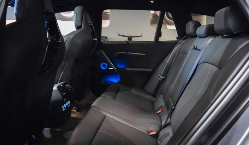 BMW M5 Touring lleno