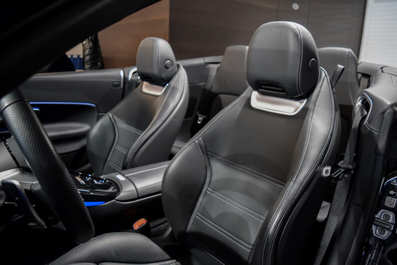 Mercedes Benz SL 63 AMG 4MATIC lleno