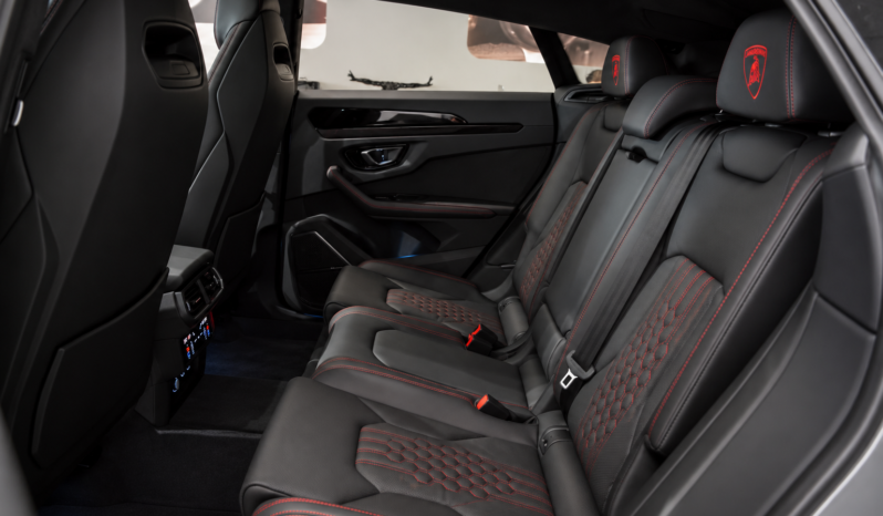 Lamborghini Urus SE lleno
