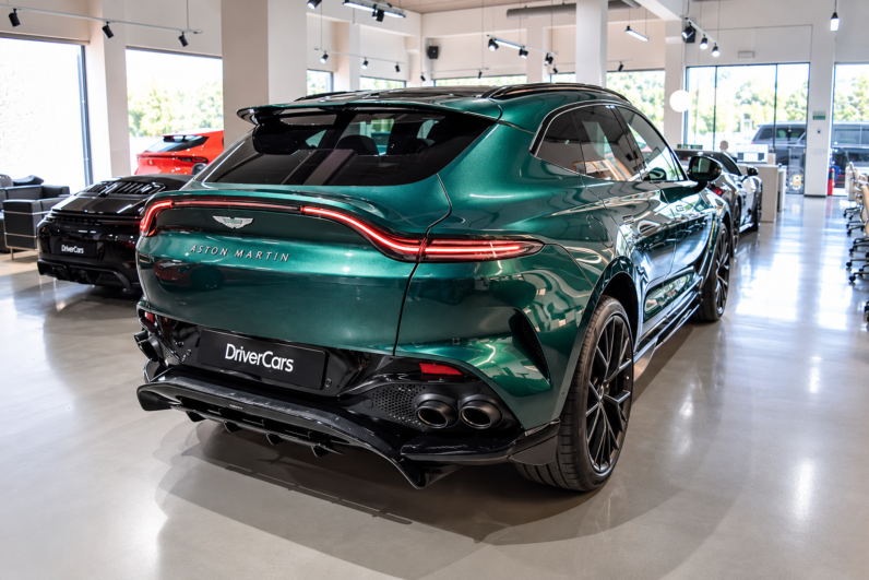 Aston Martin DBX 707 lleno